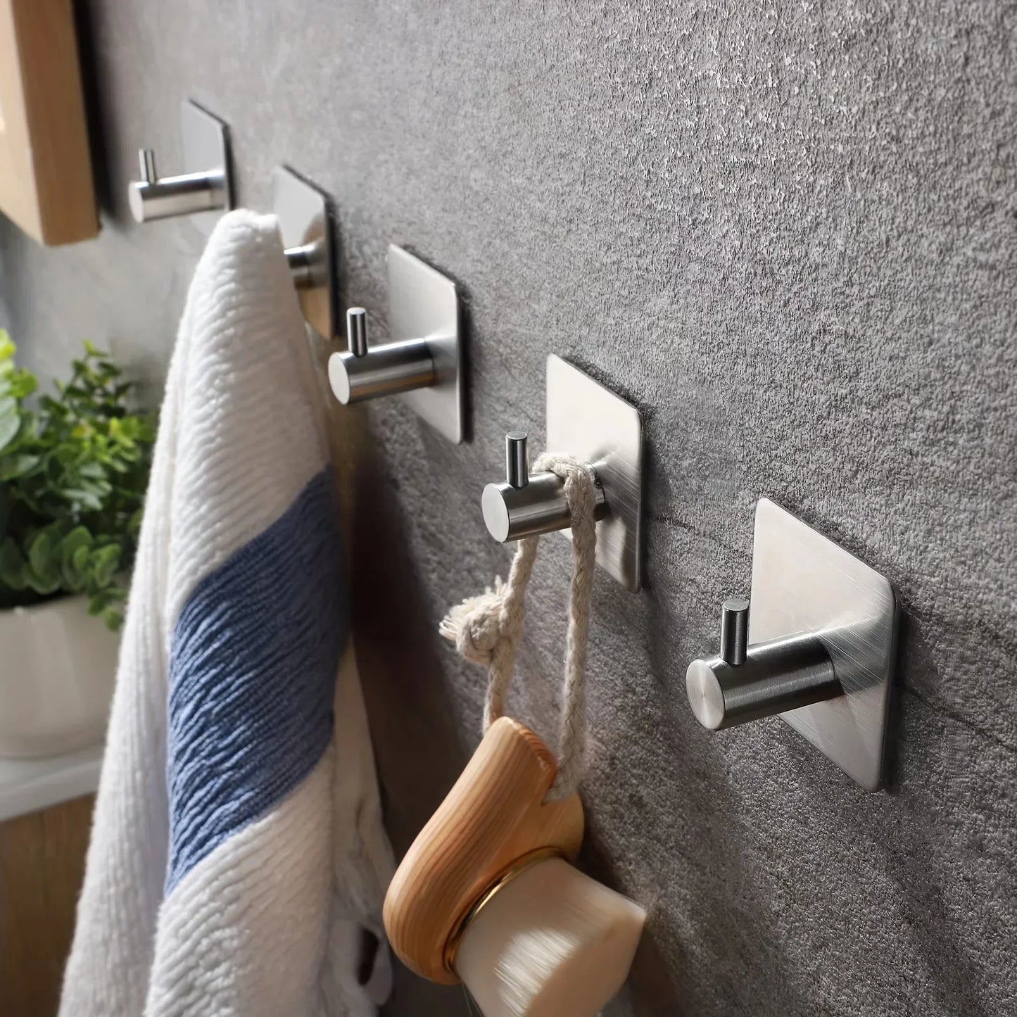 4 pieces of 304 stainless steel wall hooks for home jackets, robes, bathroom organization accessories